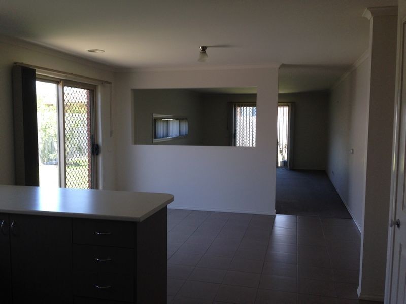 13 St Mellion Court, Cranbourne VIC 3977