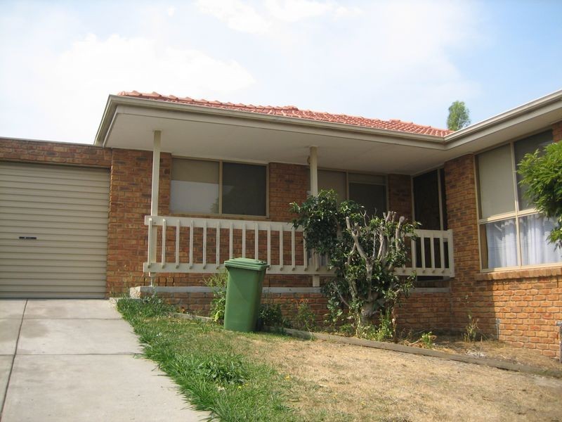 1/2 Manna Gum Court, Narre Warren VIC 3805