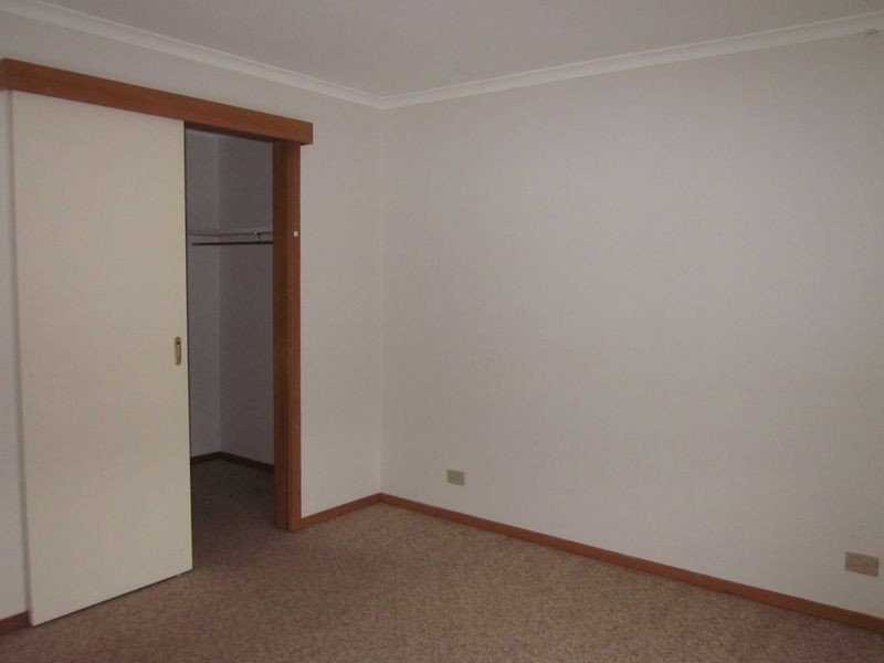 1/2 Manna Gum Court, Narre Warren VIC 3805