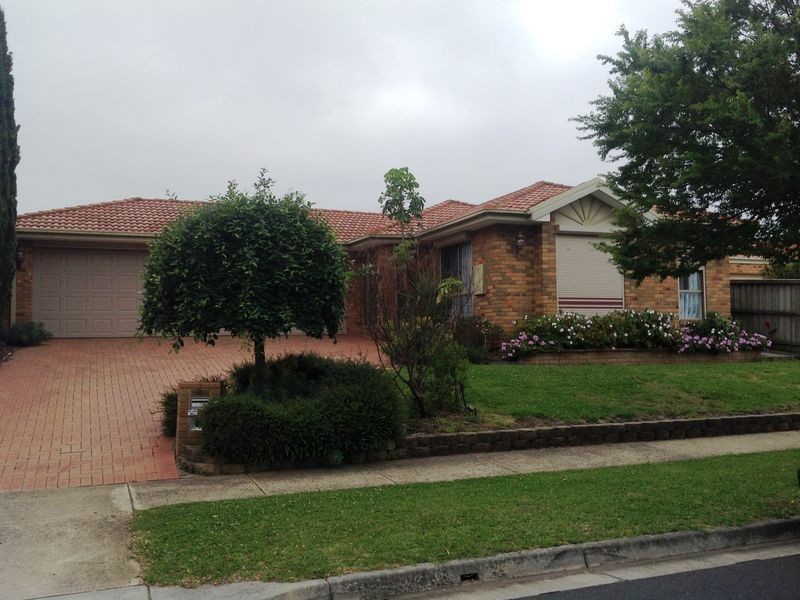 31 Edgbaston Circuit, Berwick VIC 3806