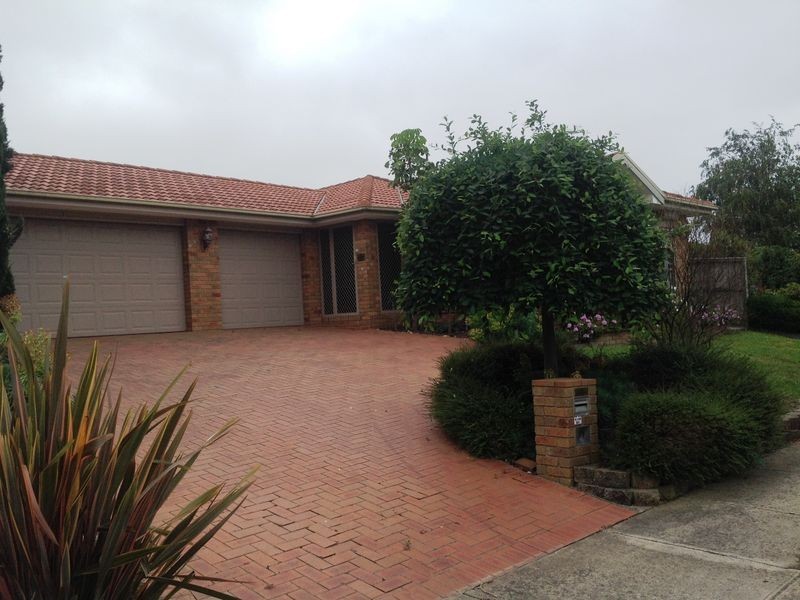 31 Edgbaston Circuit, Berwick VIC 3806