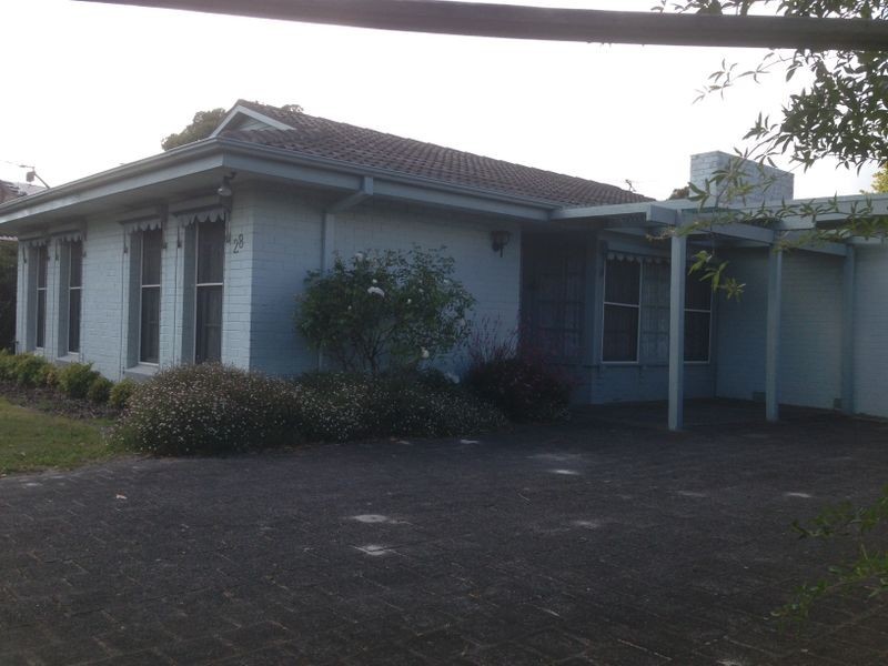 28 Kent Road, Narre Warren VIC 3805