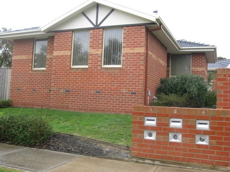 1/1 Gum Nut Drive, Langwarrin VIC 3910