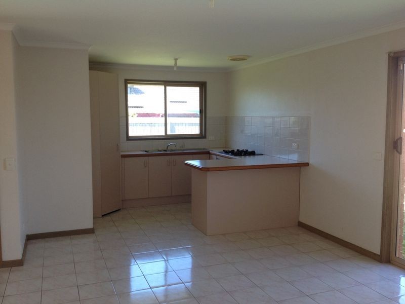 18 Leonie Court, Narre Warren VIC 3805