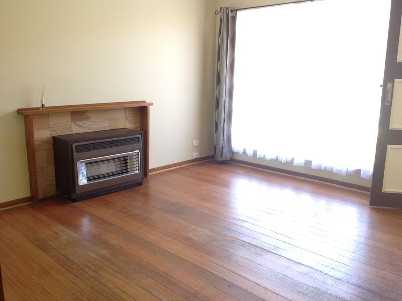 4/11 Wilson Street, Berwick VIC 3806