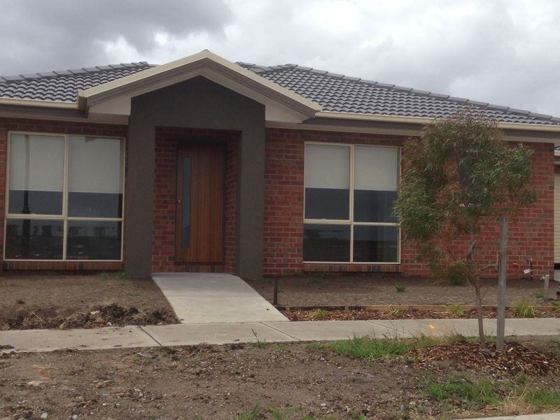 40 Banjo Circuit, Lynbrook VIC 3975