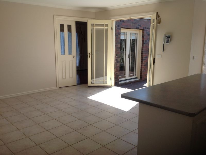 34 Yaldara Drive, Berwick VIC 3806