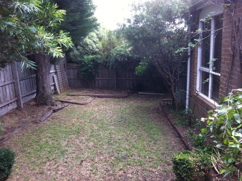 10 Ezard Close, Berwick VIC 3806