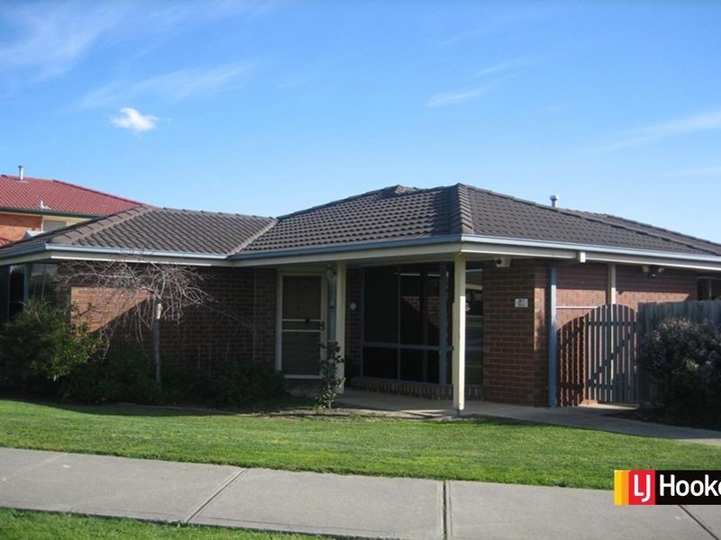 61 Bellevue Drive, Berwick VIC 3806