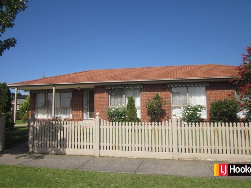 21 Denver Drive, Narre Warren VIC 3805