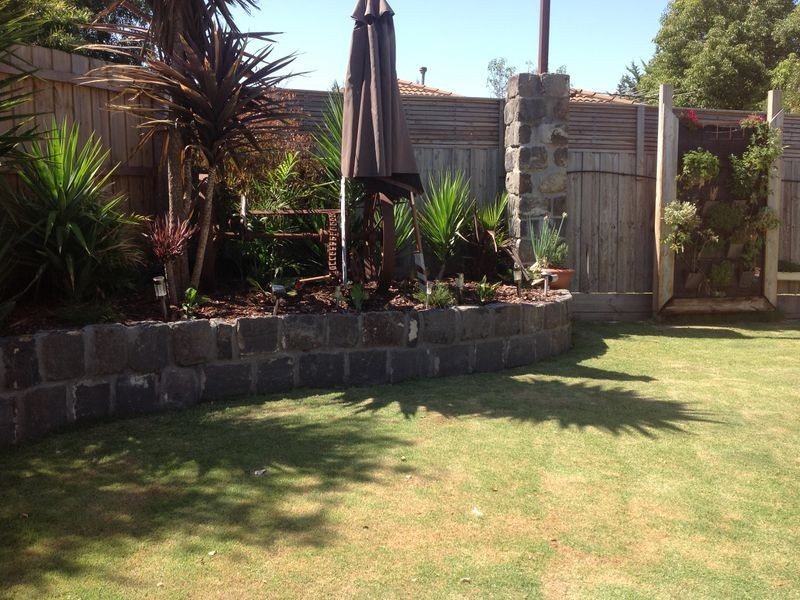 32 Insignia Cresent, Berwick VIC 3806