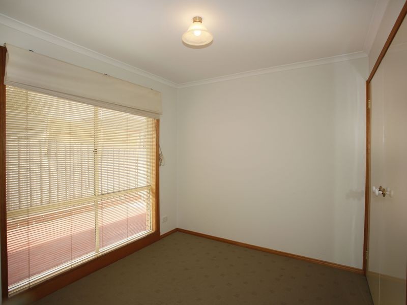 2 Curringa Close, Berwick VIC 3806