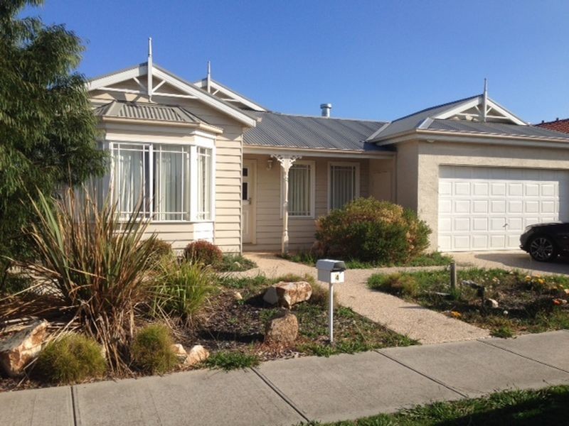 4 Waterbury Street, Cranbourne VIC 3977