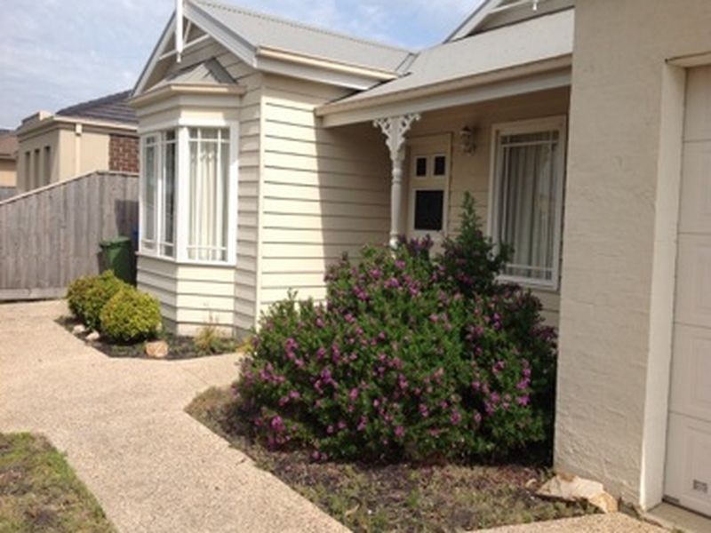 4 Waterbury Street, Cranbourne VIC 3977