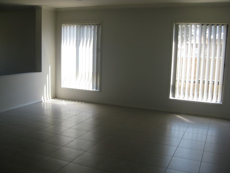 3 Manorwood Way, Berwick VIC 3806