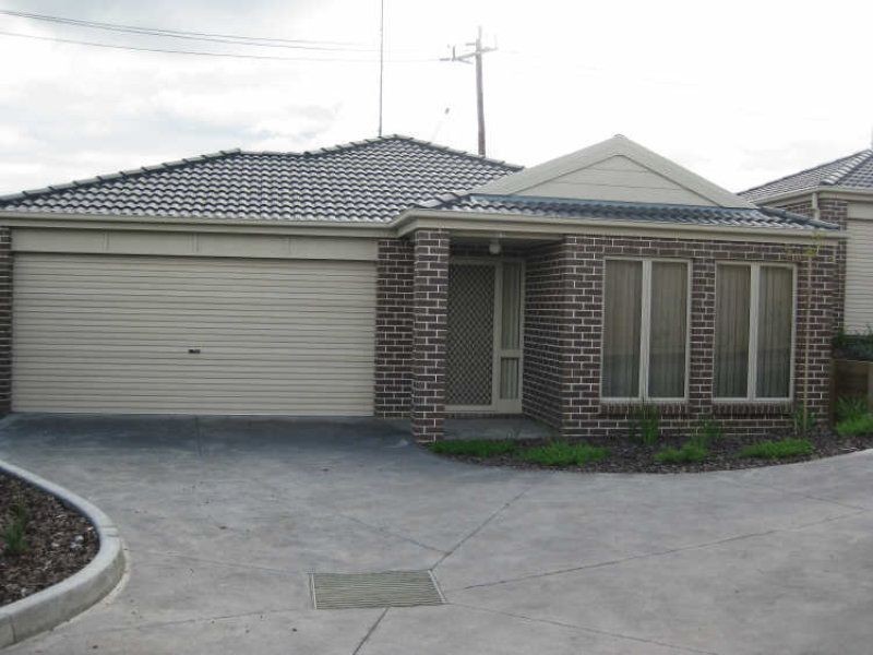 17/51 Leigh Drive, Pakenham VIC 3810