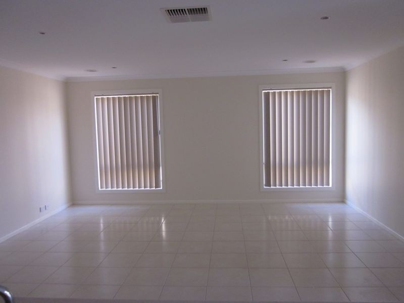 2 Mandalay Court, Berwick VIC 3806