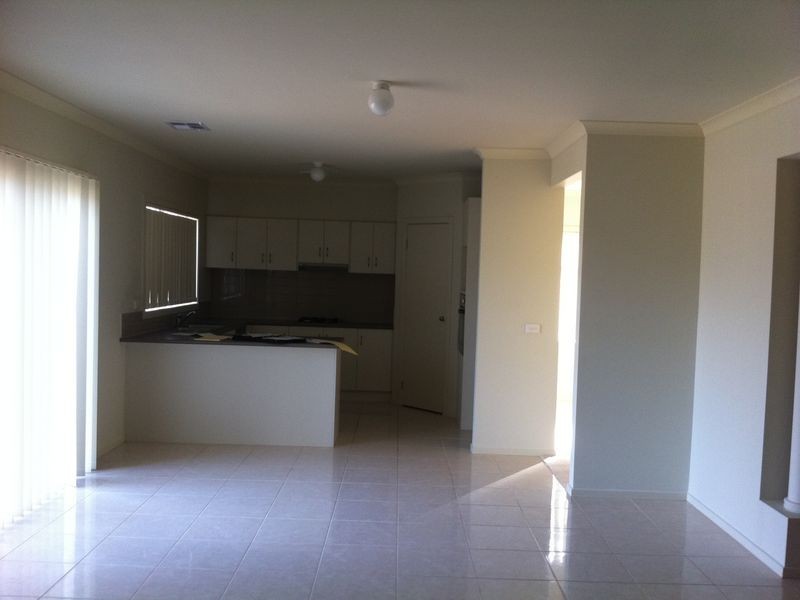 31 Viewgrand Drive, Berwick VIC 3806