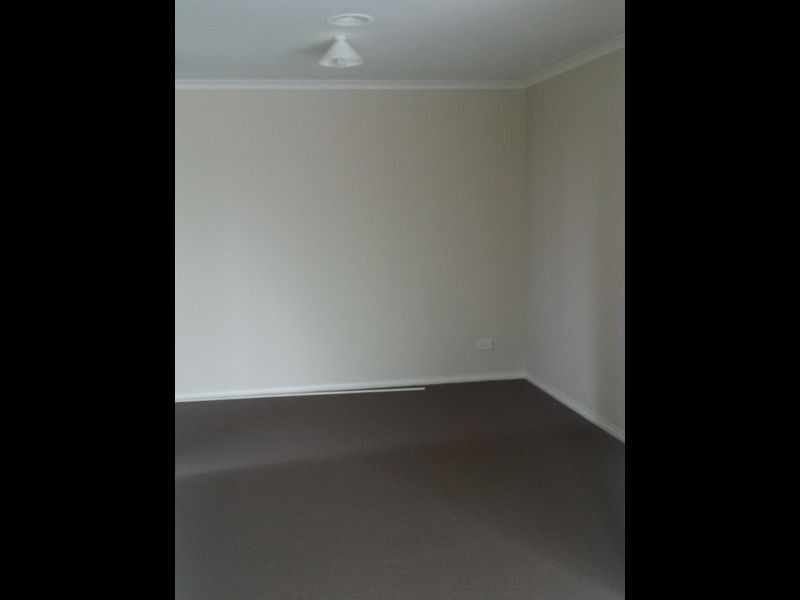 21 Strathaird Drive, Narre Warren South VIC 3805