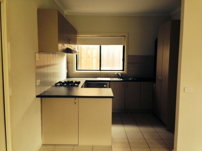 8/8 Mina Court, Carrum Downs VIC 3201