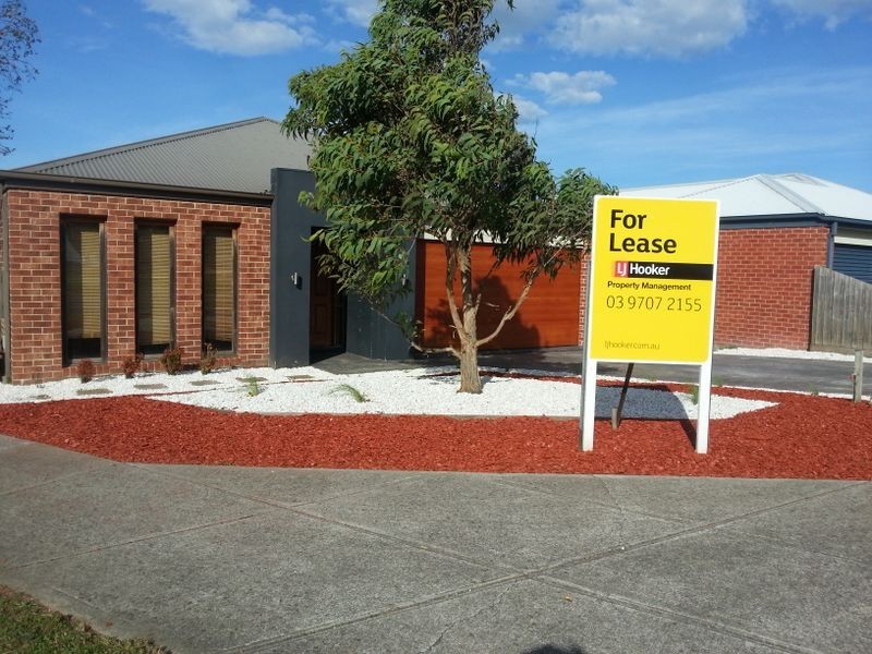 79 Earlsfield Drive, Berwick VIC 3806