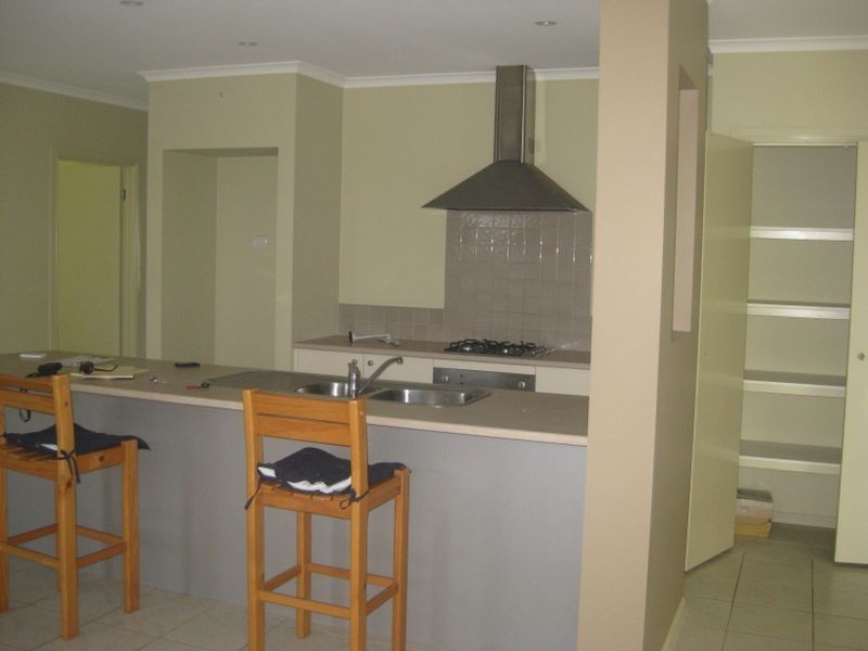 79 Earlsfield Drive, Berwick VIC 3806