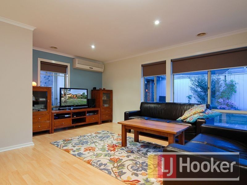 28 Jerilderie Drive, Berwick VIC 3806