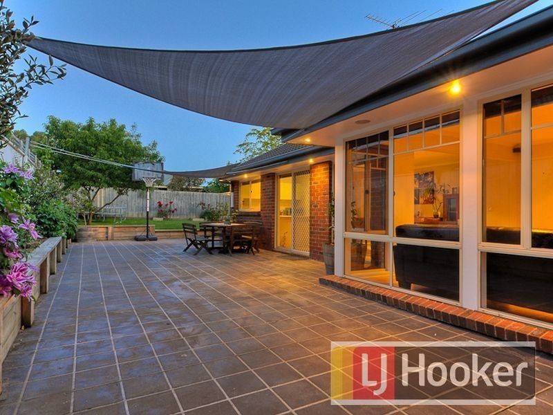 28 Jerilderie Drive, Berwick VIC 3806