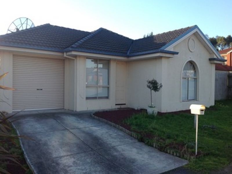 11 Oliver Court, Narre Warren South VIC 3805