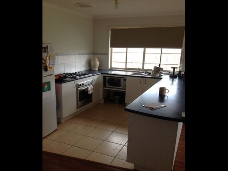 11 Oliver Court, Narre Warren South VIC 3805