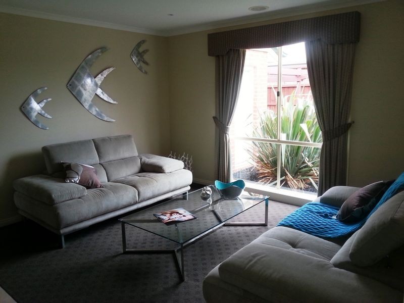 18 Mallett Grove, Lyndhurst VIC 3975