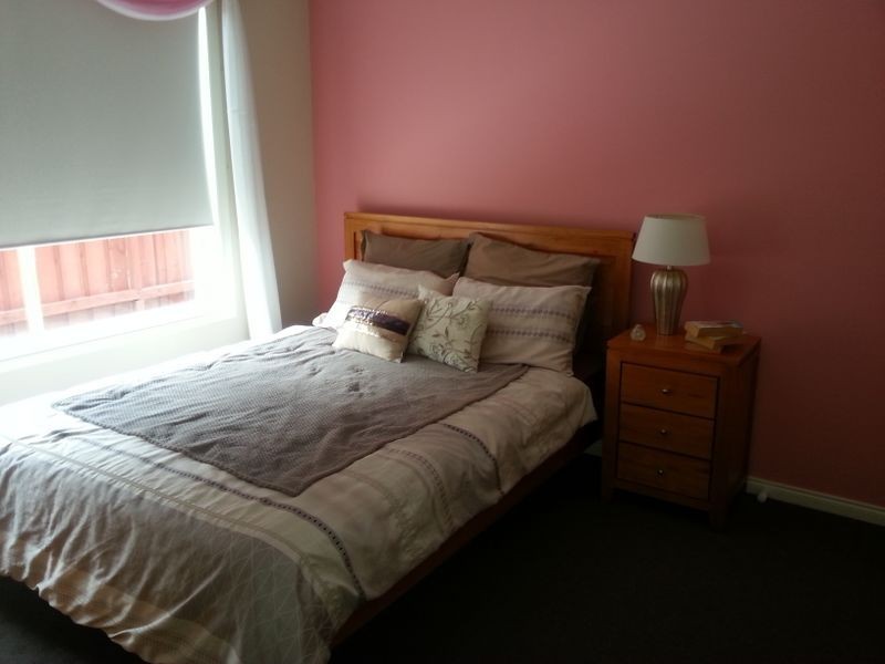 18 Mallett Grove, Lyndhurst VIC 3975