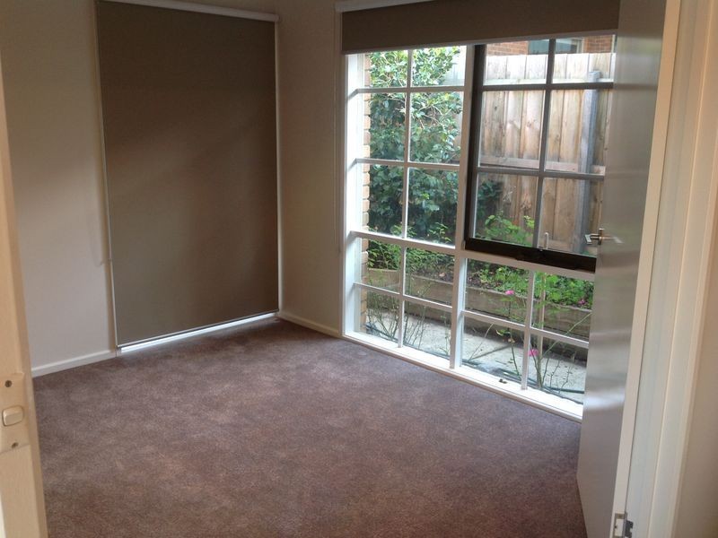 4 Reginald Close, Berwick VIC 3806