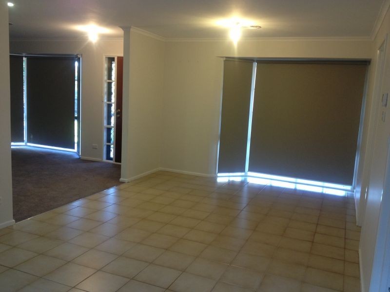 4 Reginald Close, Berwick VIC 3806