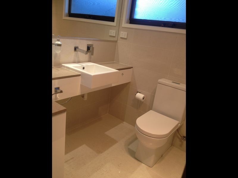 4 Reginald Close, Berwick VIC 3806