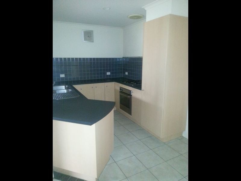 11 Chatswood Drive, Narre Warren South VIC 3805