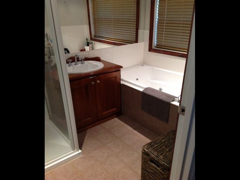 14 Mahon Avenue, Beaconsfield VIC 3807