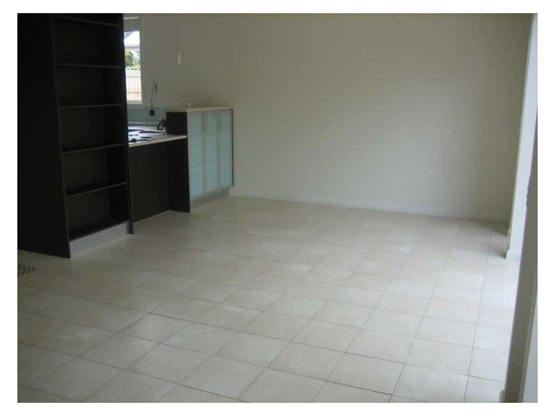 2/58 Palmerston Street, Berwick VIC 3806