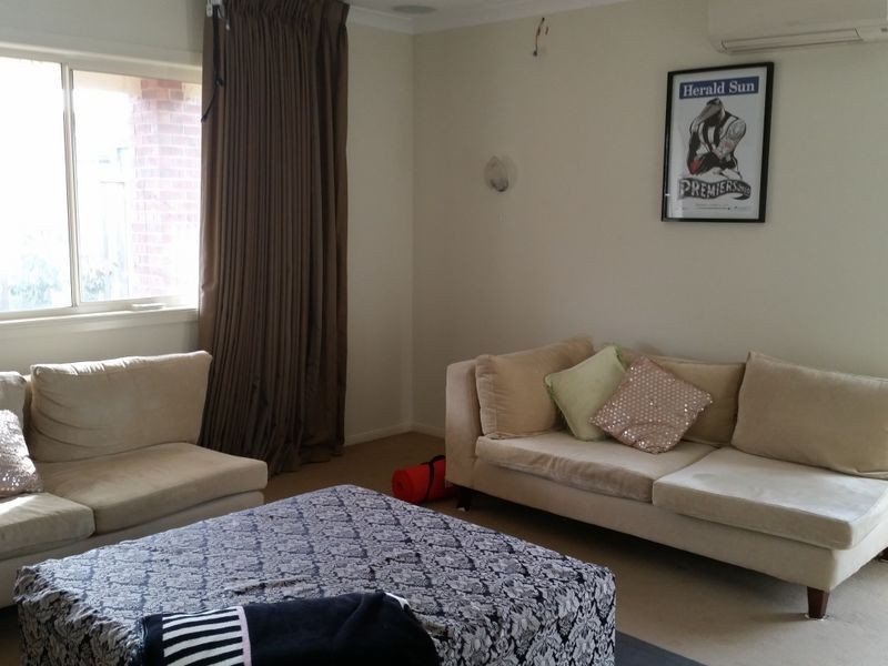 14 Marbelia Drive, Berwick VIC 3806