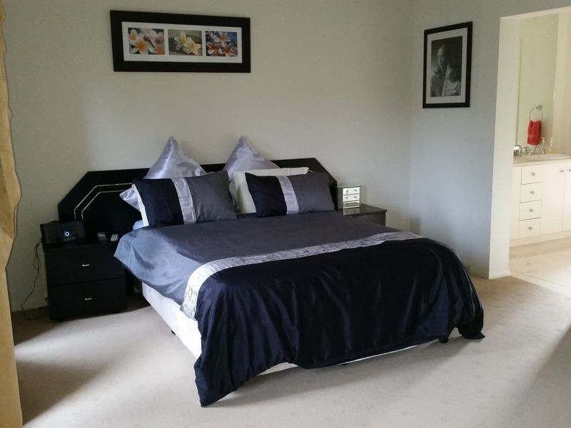 14 Marbelia Drive, Berwick VIC 3806