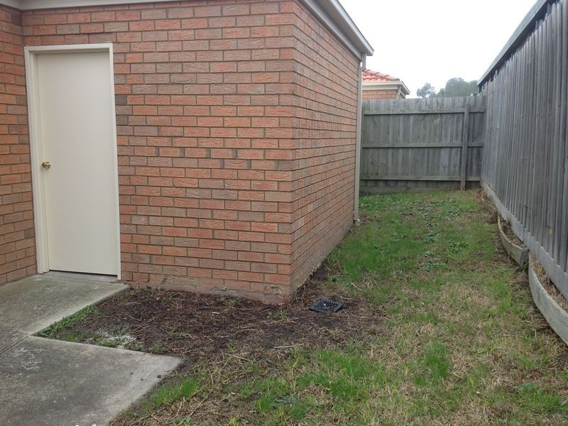 6/19-21 Maculata Drive, Cranbourne West VIC 3977