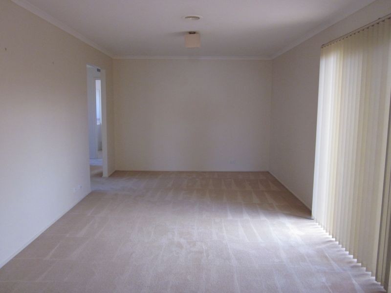 6 Cadell Place, Berwick VIC 3806