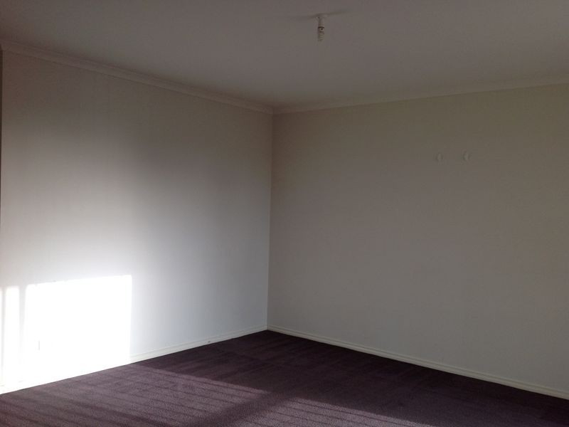 35 Sing Crescent, Berwick VIC 3806