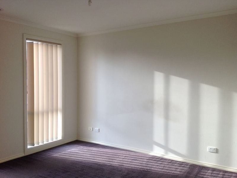 35 Sing Crescent, Berwick VIC 3806