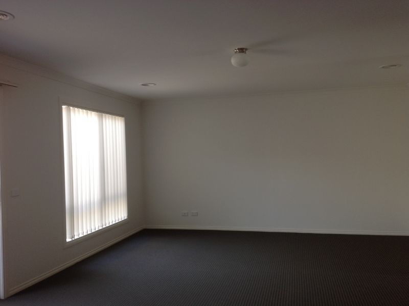 51 Southampton Drive, Langwarrin VIC 3910