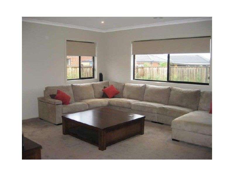 21 Flash Dan Drive, Cranbourne VIC 3977