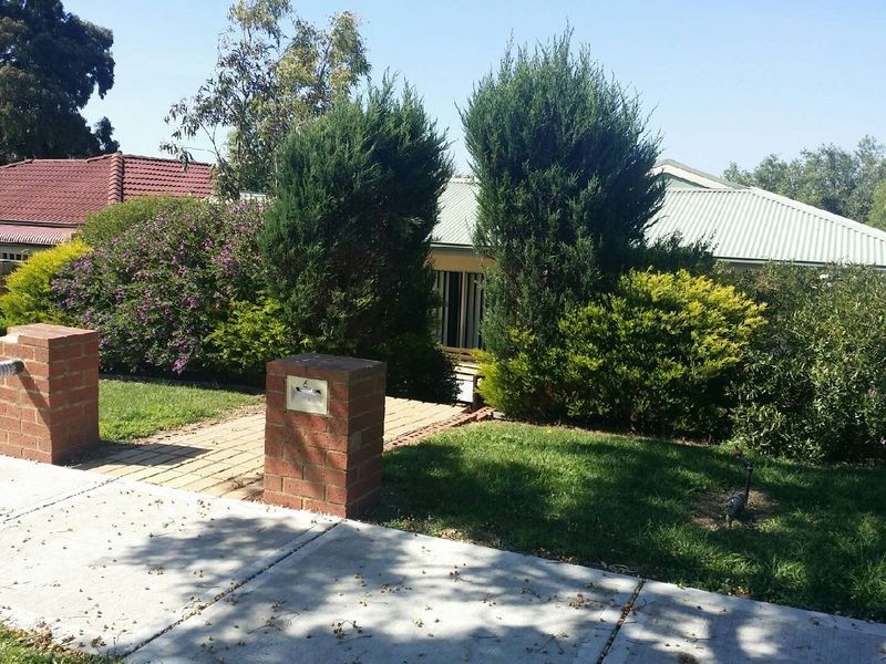 6 Jarryd Crescent, Berwick VIC 3806