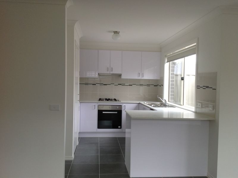 10 Blackburn Mews, Langwarrin VIC 3910