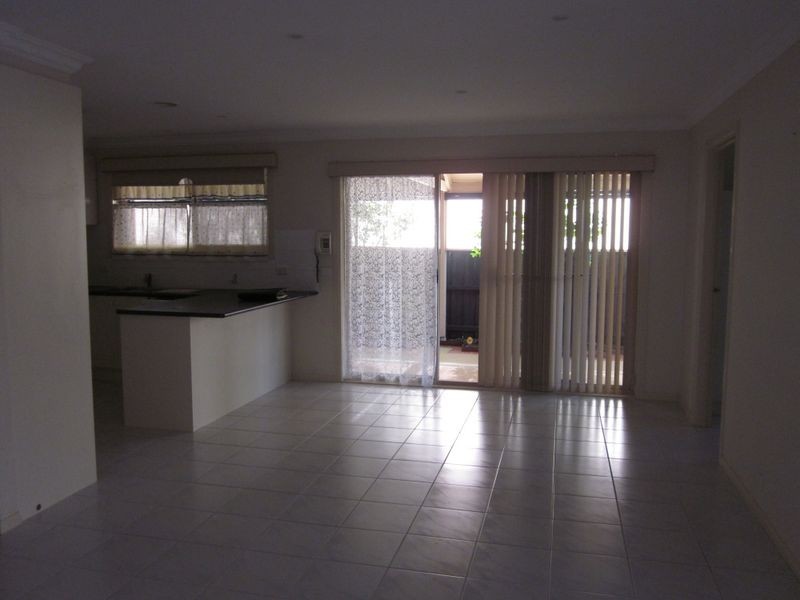 5 Kirrilee Court, Berwick VIC 3806