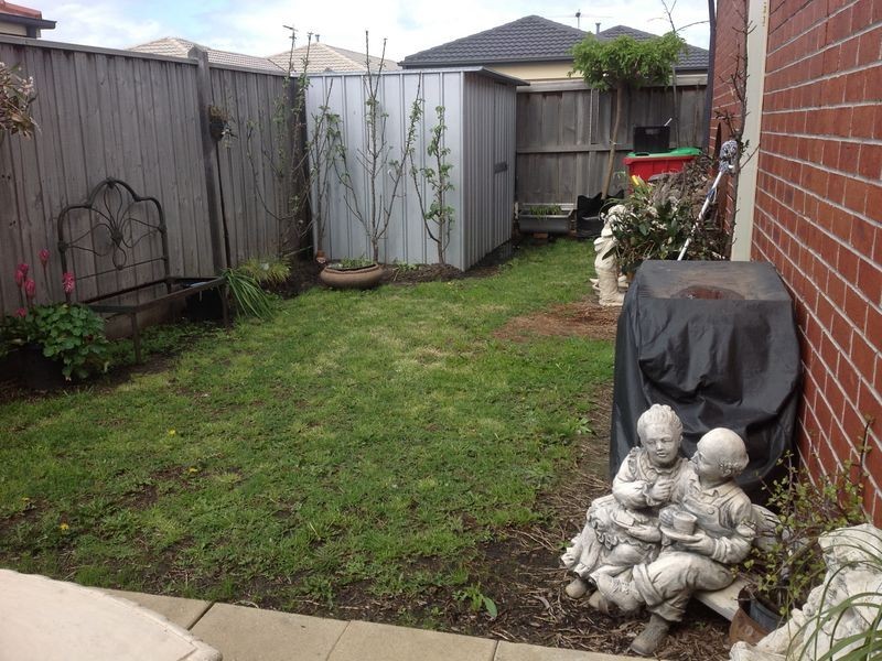 3 McCallum Drive, Cranbourne East VIC 3977